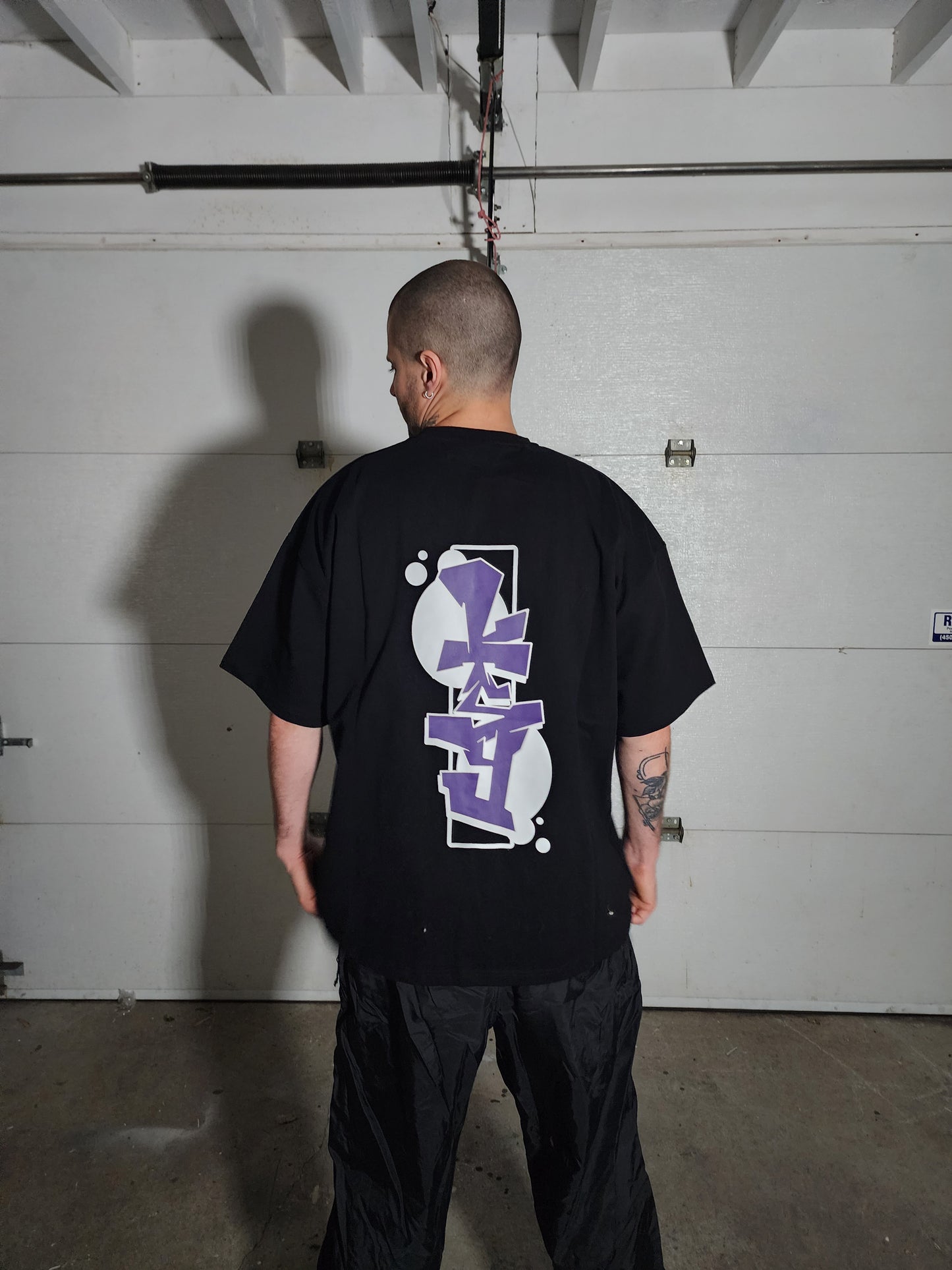 T-shirt Let Them See You! -Noir